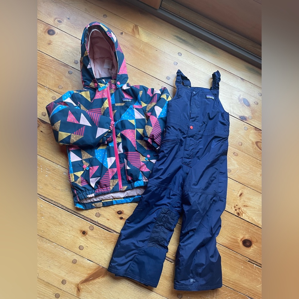 Patagonia 5t Snow pile Jacket Coat and Snow bibs